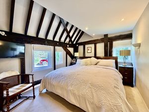 Photo 16- click for photo gallery